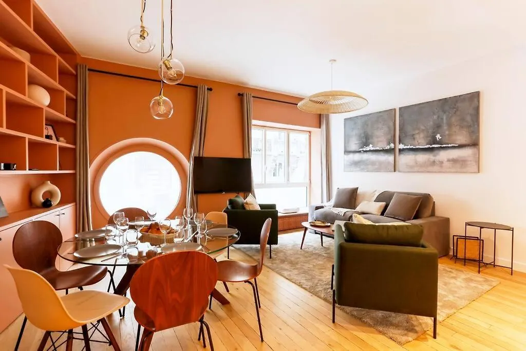 Apartment Modern 2 Bedrooms Near Louvre Paris